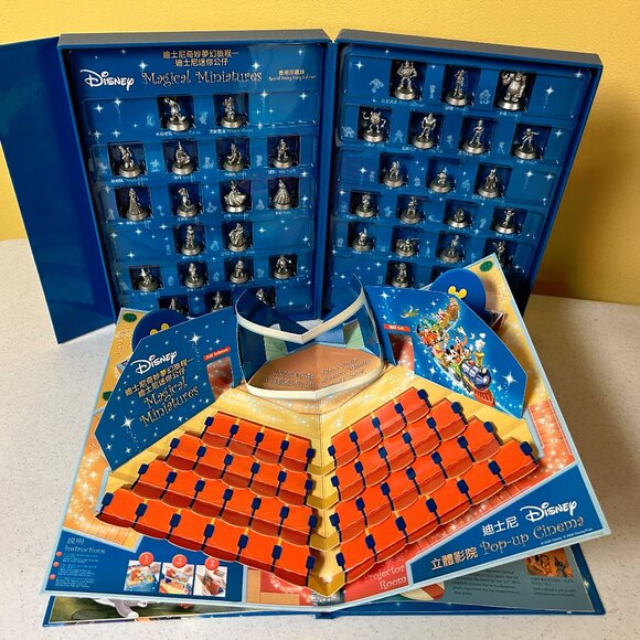 DISNEY MAGICAL MINIATURES SPECIAL TAIWAN EDITION FULL SET OF FIGURES+CASE+BOOK - Picture 4 of 4